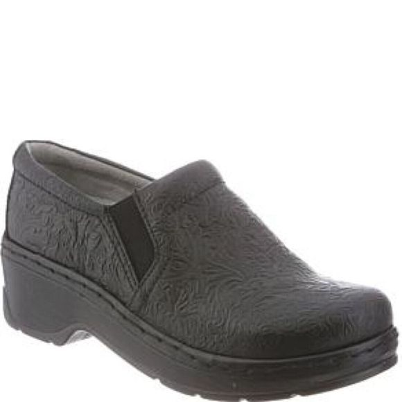 Klogs Footwear Naples Leather Unisex Wide Black Tooled 8.5 120-7485